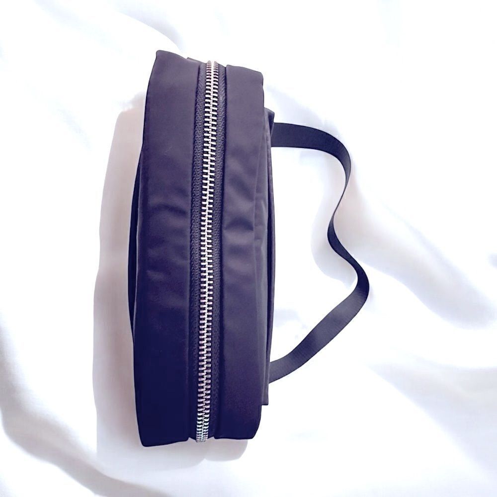 Septwolves Crossbody Bag Navy Blue NWOT - Picture 5 of 7